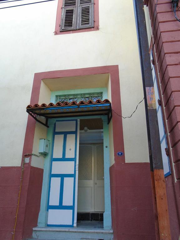 Lotus Garden Hostel Izmir Room photo